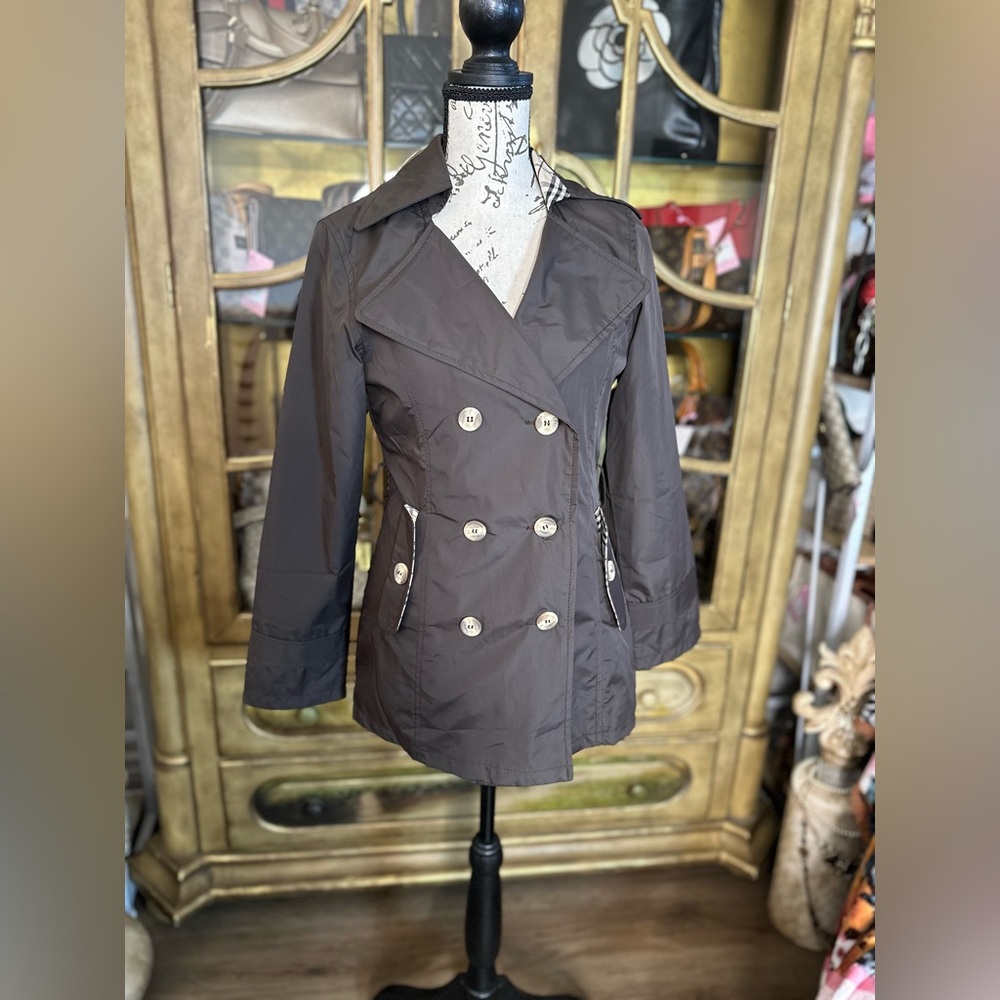 Burberry‎ of London Brown Double-Breasted Coat w/ Nova Check Lining – Size M